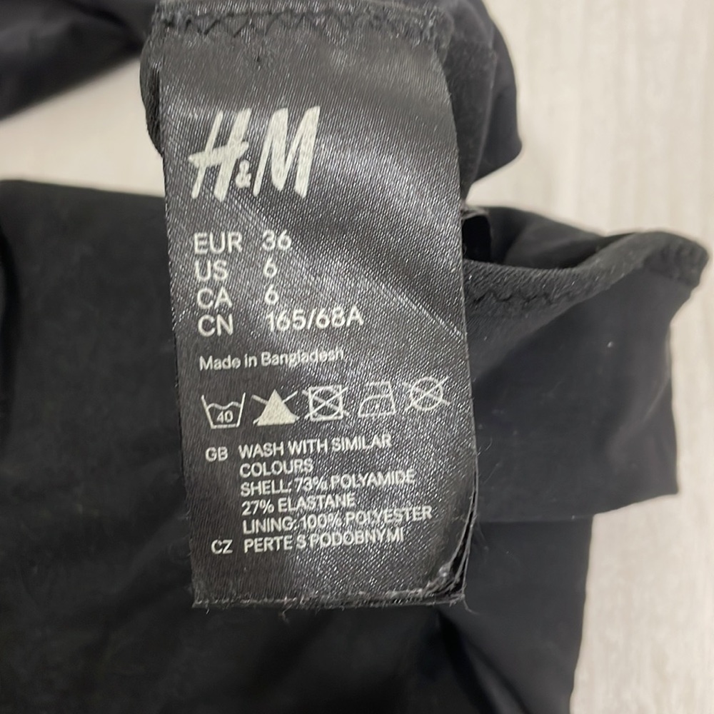 HM bikini ๐ - Picture 8 of 8